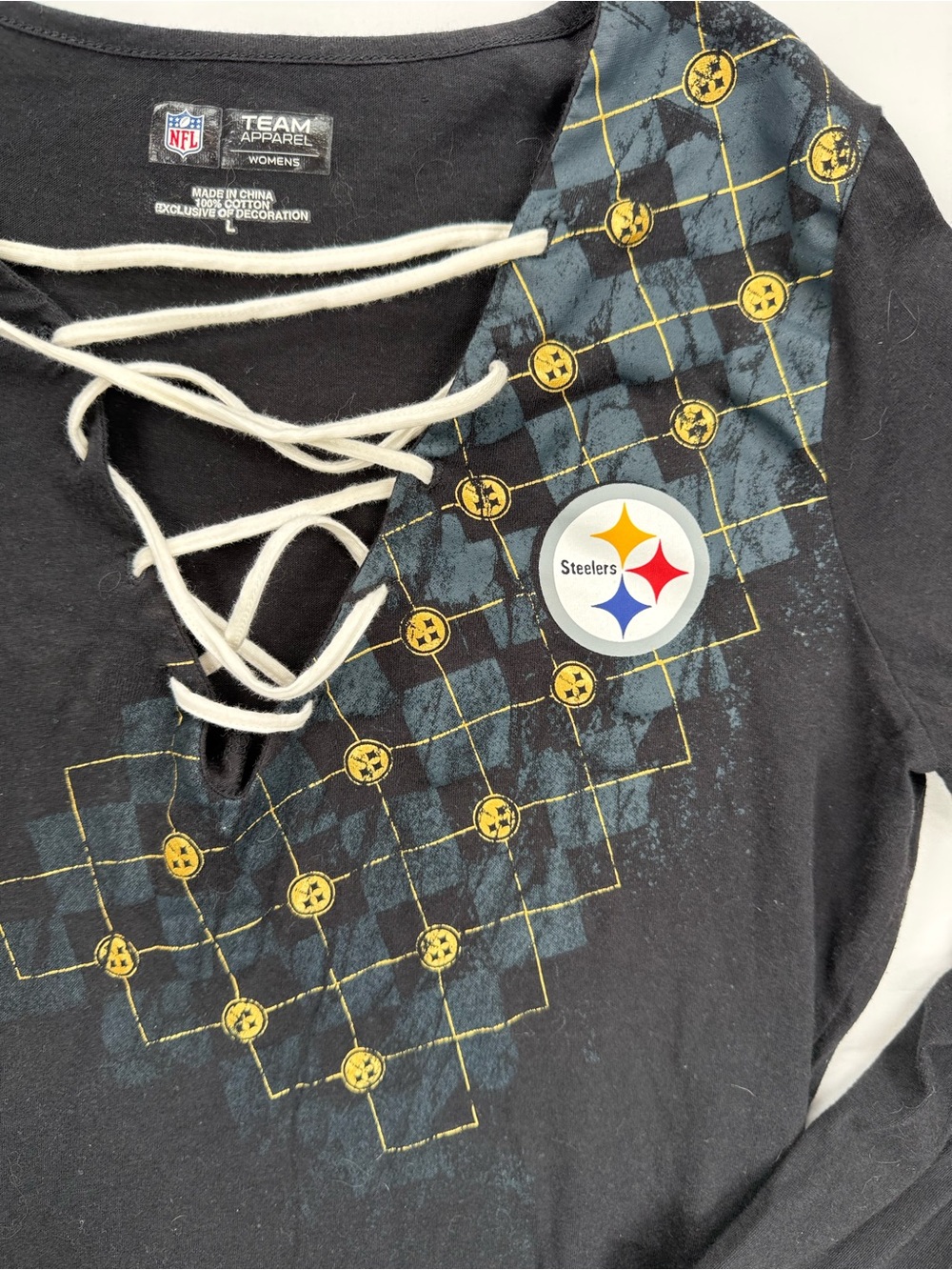 NFL Team Apparel Women's Black Lace-Up Long Sleeve Tee Pittsburg Steelers - Picture 3 of 4